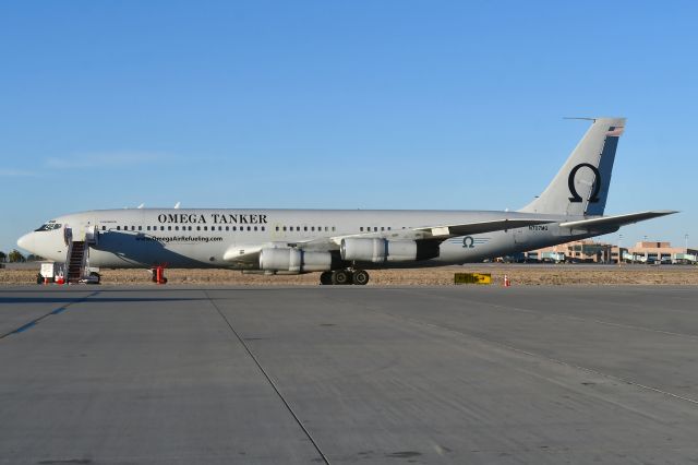 Boeing 707-300 (N707MQ)