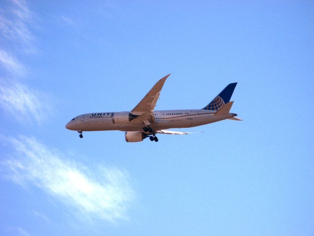 Boeing 787-8 (N26902)