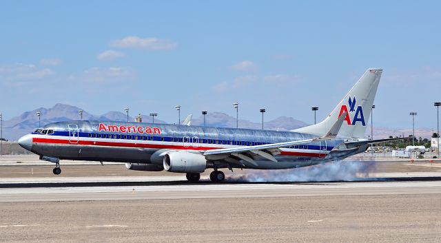 Boeing 737-800 (N863NN) - N863NN American Airlines 2010 Boeing 737-823 - cn 30903 / 3481 - Las Vegas - McCarran International Airport (LAS / KLAS)br /USA - Nevada May 10, 2015br /Photo: Tomás Del Coro