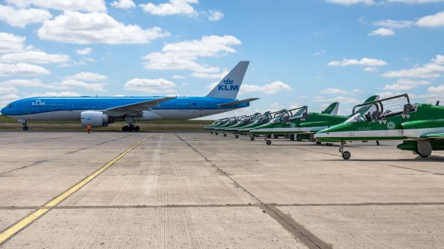 Boeing 777-200 (PH-BQP)