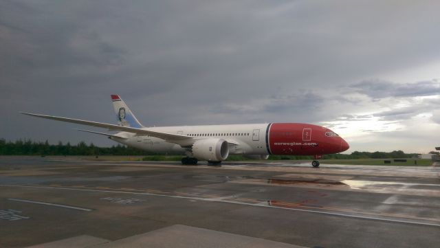 Boeing 787-8 (EI-LNA) - First Norwegian flight to San Juan on November 1st.