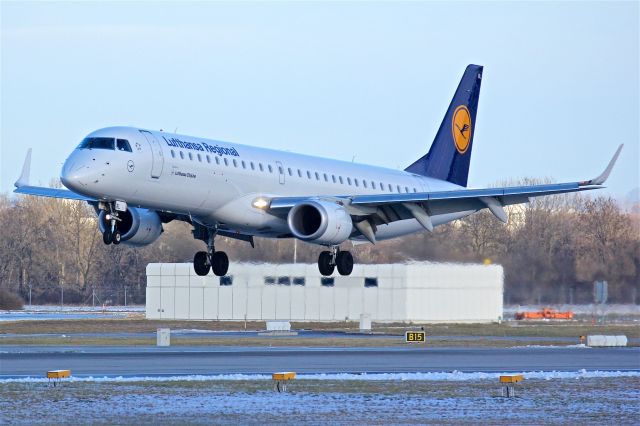 BOEING 737-300 (D-AEBL)