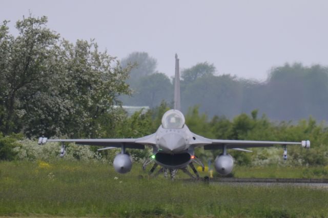 Lockheed F-16 Fighting Falcon (J065)