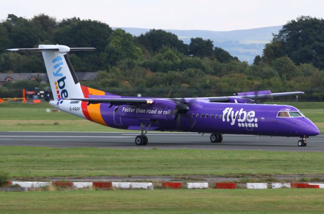 de Havilland Dash 8-400 (G-PRPF)