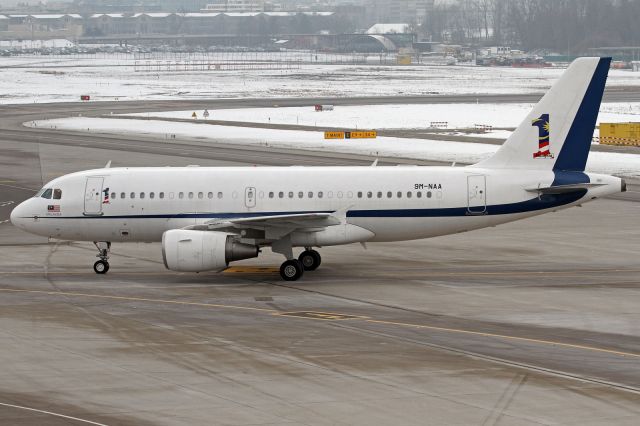 Airbus A319 (9M-NAA)