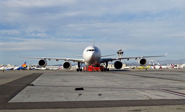 Airbus A340-600 (D-AIHI)