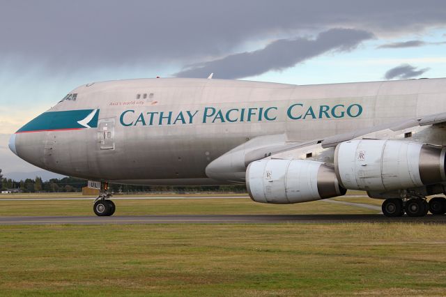 Boeing 747-400 (B-HUL) - 17 MAR 2011