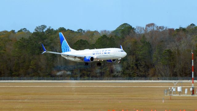 Boeing 737-800 (N78509)