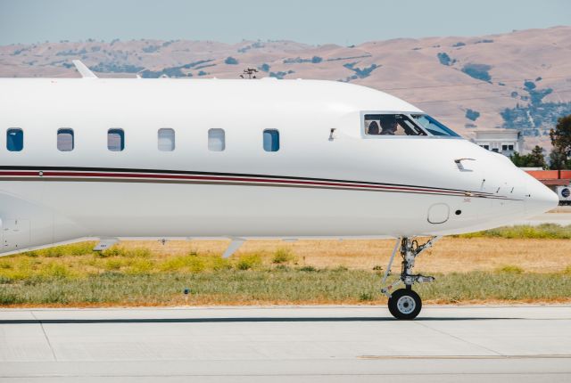 Bombardier Global 5000 (N116QS)