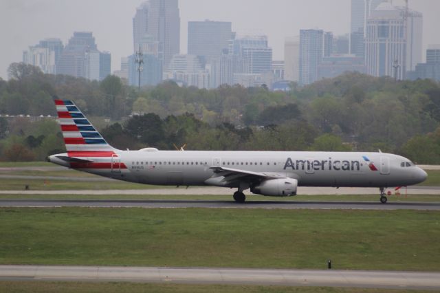 Airbus A321 (N916US)
