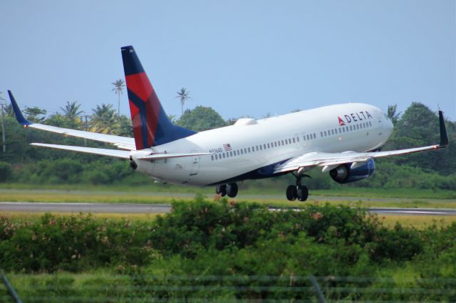 Boeing 737-800 (N3764D)