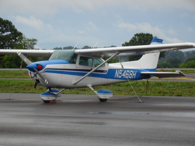 Cessna Skyhawk (N5468H)