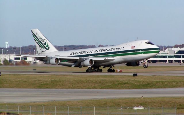 N480EV — - Evergreen International 747 rotates on 20R at Nashville. Picture taken in 2003 with my old Olympus 760UZ camera with 2 megapixels.