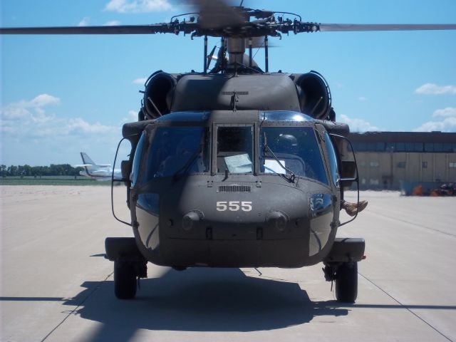 — — - UH61