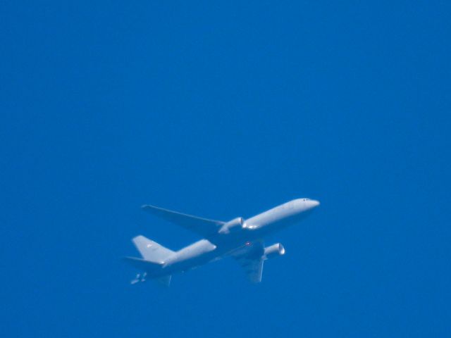 Boeing KC-46 Pegasus (1746033) - KANZA84br /09/10/22