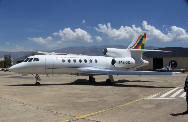 Dassault Falcon 50 (FAB2) - FAB-002 Dassault Facon 50EX s/n 289 ex M-GPIK delivered 22/10/13 current with the Bolivian  Air Force´s Presidential Group.