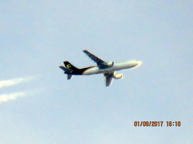 Airbus A300F4-600 (N165UP)