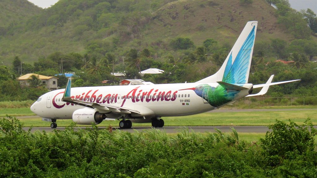 Boeing 737-800 (9Y-ANU)
