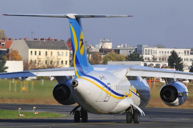 Antonov An-148 (UR-NTC)