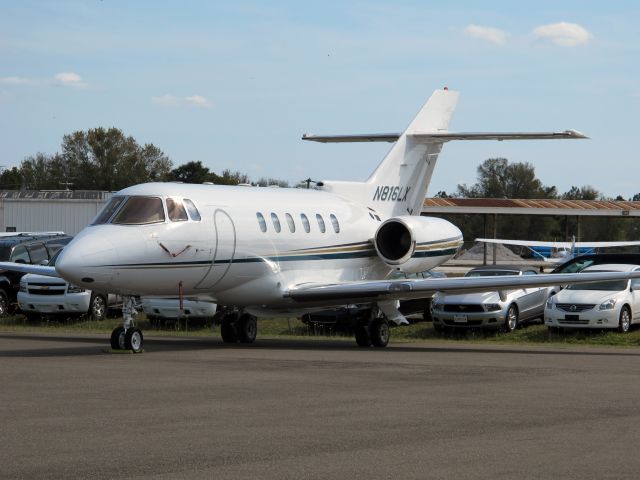 Hawker 800 (N816LX) - Very good business jet with a stand up cabin.