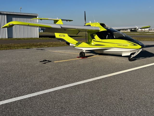 ICON A5 (N537BA) - On the ramp.