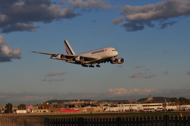 Airbus A380-800 (F-HPJB)