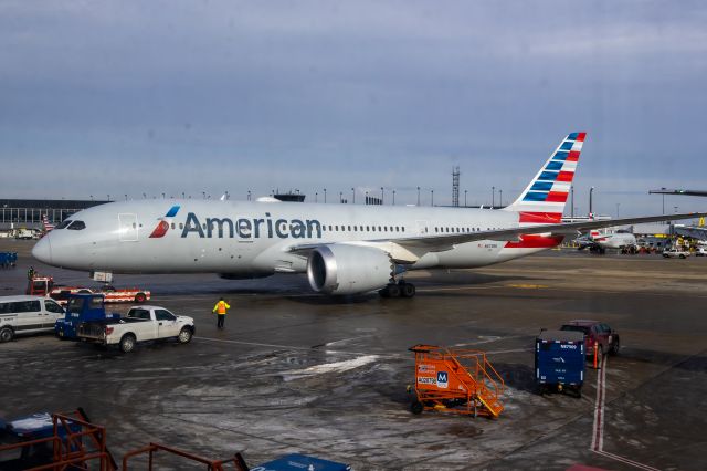 Boeing 787-8 (N873BB) - American Airlines 787-8 pulling up to the gate at O'Hare on 2/6/2022. Taken with a Canon 850D and Sigma 18-35mm Art lens.