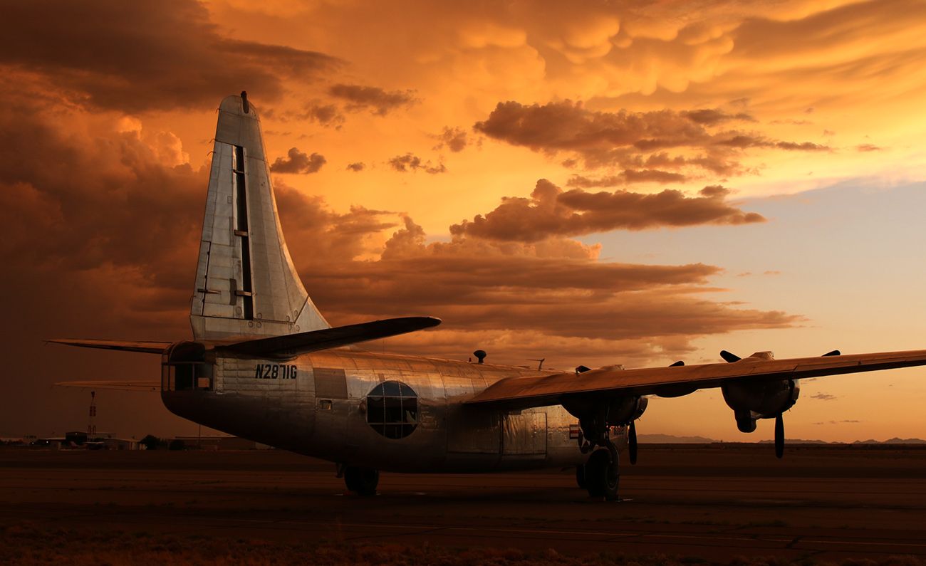 CONVAIR Privateer (N2871G) - Storm is coming....