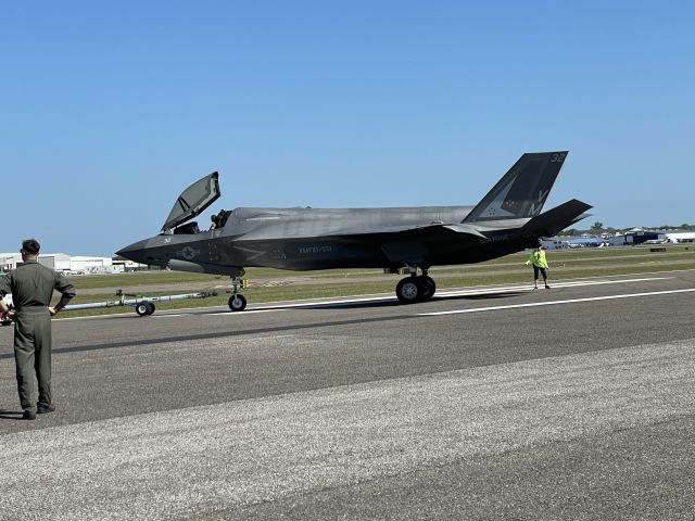 F35 —