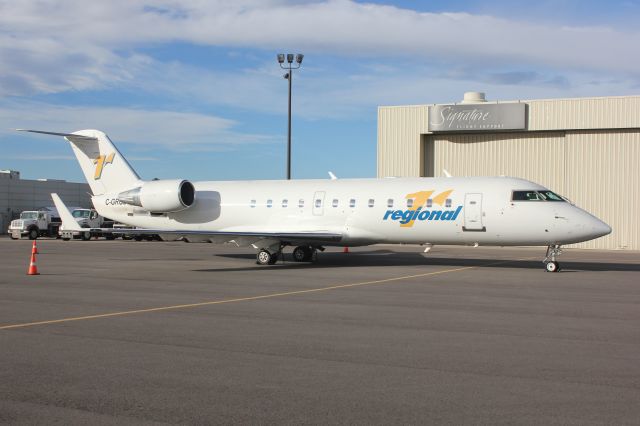 Canadair Regional Jet CRJ-200 (C-GRGD)