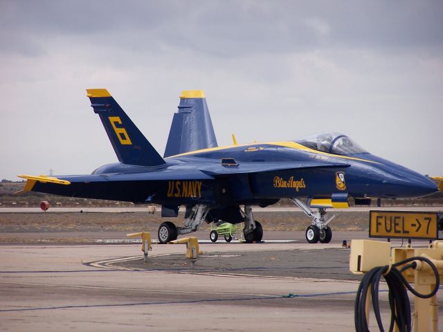 McDonnell Douglas FA-18 Hornet — - MCAS Miramar Airshow 2006  San Diego, CA  #6 waiting for the show to start!