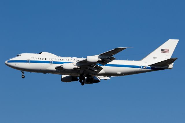 Boeing 747-200 (73-1677) - SecDef Lloyd Austin is boarding.