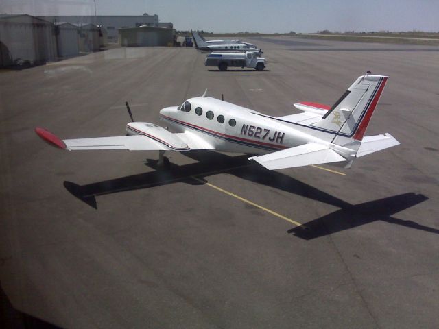 Cessna 340 (N527JH)