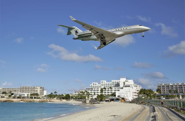 Bombardier Global Express (9H-OPE)