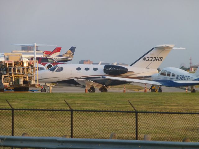 N333HS —