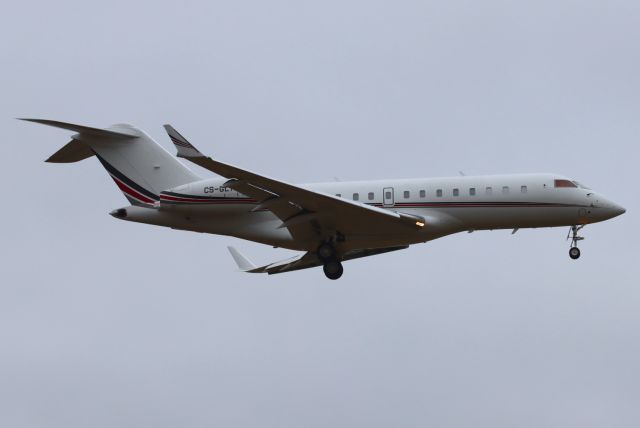 Bombardier Global 5000 (CS-GLY)