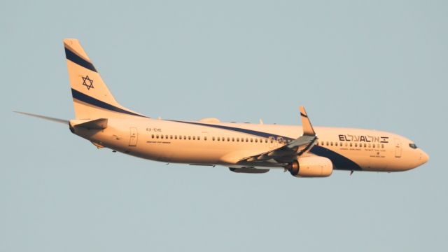 Boeing 737-900 (4X-EHE)