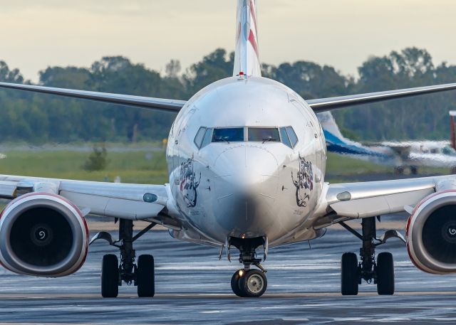 Boeing 737-700 (VH-VBZ)