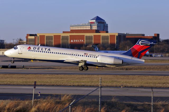 Boeing 717-200 (N990AT)