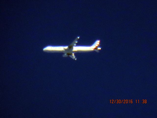 Airbus A321 (N545UW)