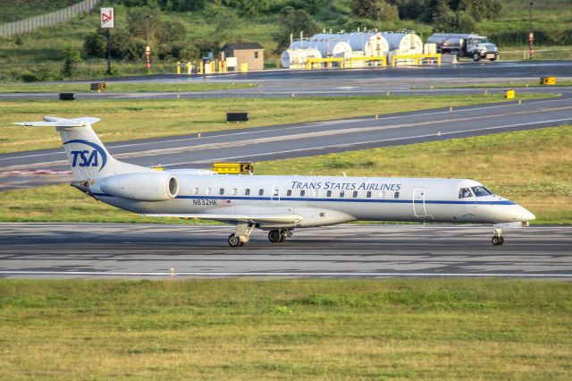 Embraer ERJ-145 (N832HK) - Special(ish)! Trans States Airlines off to DCA as "Waterski 4264"