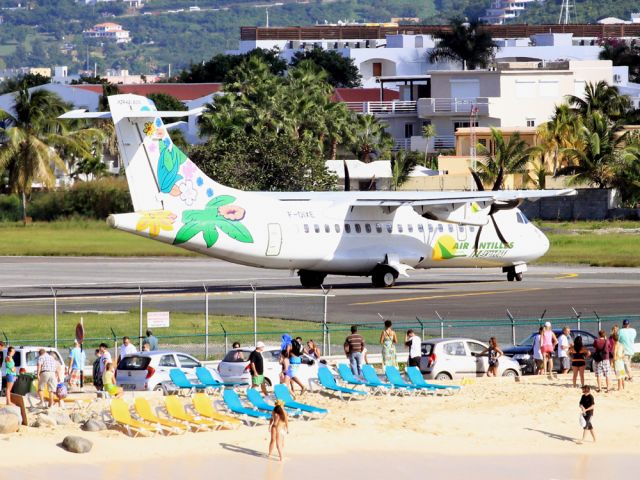 Aerospatiale ATR-42-300 (F-OIXE)