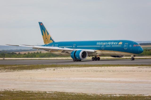 Boeing 787-8 (VN-A863)