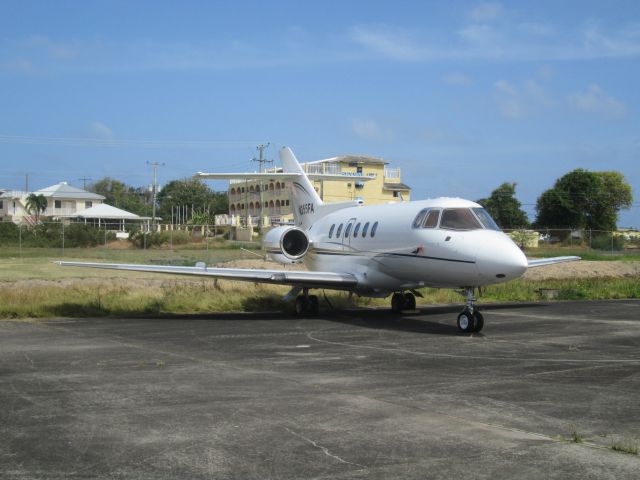 Hawker 800 (N355FA)