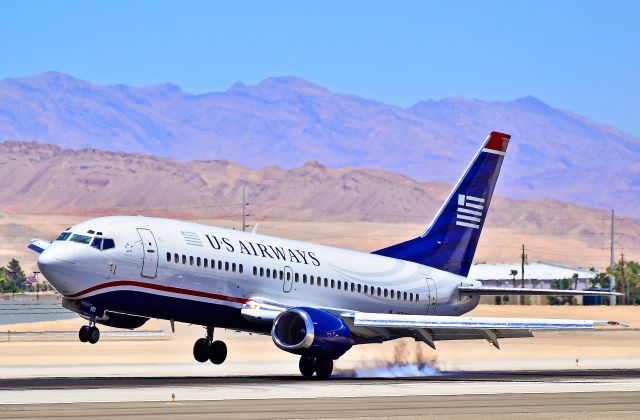 BOEING 737-300 (N303AW) - N303AW US Airways 1988 Boeing 737-3G7 C/N 24010  Las Vegas - McCarran International (LAS / KLAS) USA - Nevada, June 24, 2011 Photo: Tomás Del Coro