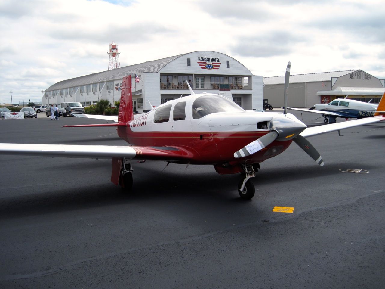 Mooney M-20 —