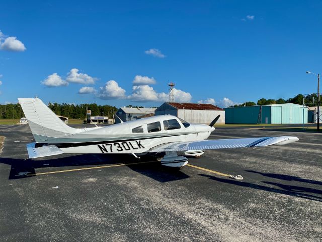 Piper Cherokee (N730LK) - Piper shot at the KOCH airport in Nacogdoches, TX.