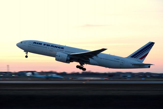 Boeing 777-200 (F-GSPP)