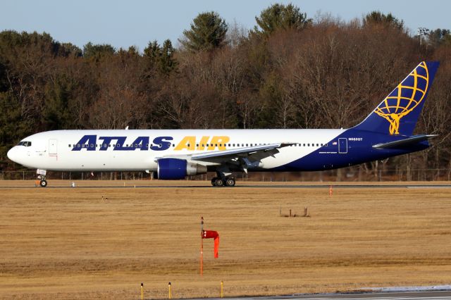 BOEING 767-300 (N662GT)