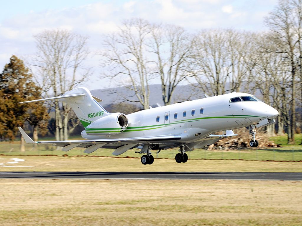 Bombardier Challenger 300 (N604RF) - Gorgeous example of this Challenger owned by Regions Finance Corporation.  Was able to spend time with her and her twin sister (N605RF) while they were on our ramp.